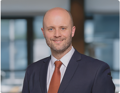 Dr Simon Kennedy